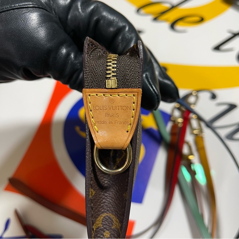 Multi Louis Vuitton New Pochette Straps, sample listing - Picture 10 of 12